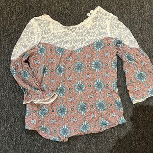 Lace top, floral bottom. Tried on, never worn. Size small